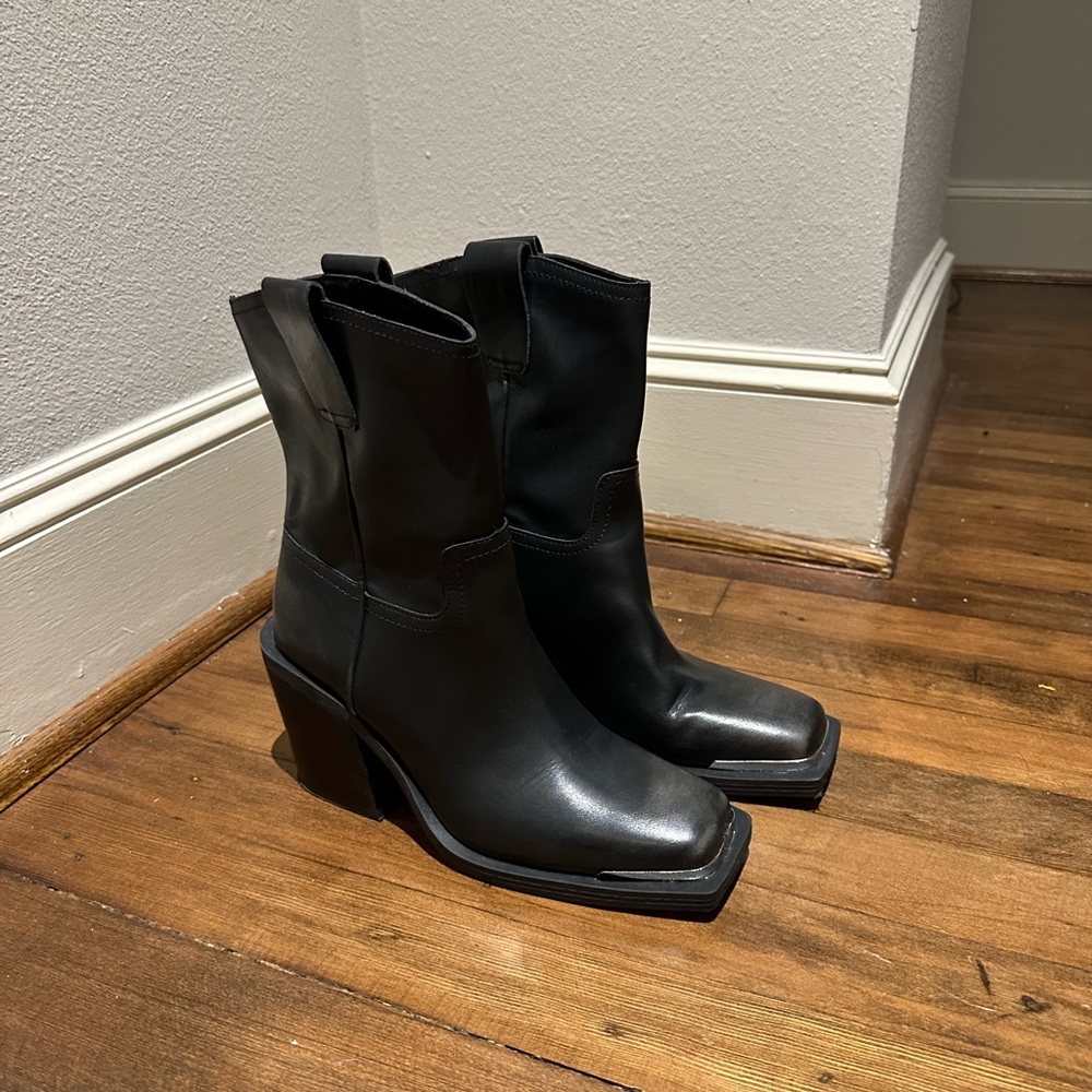 Madden Girl Black Heeled Boots Timeless Design